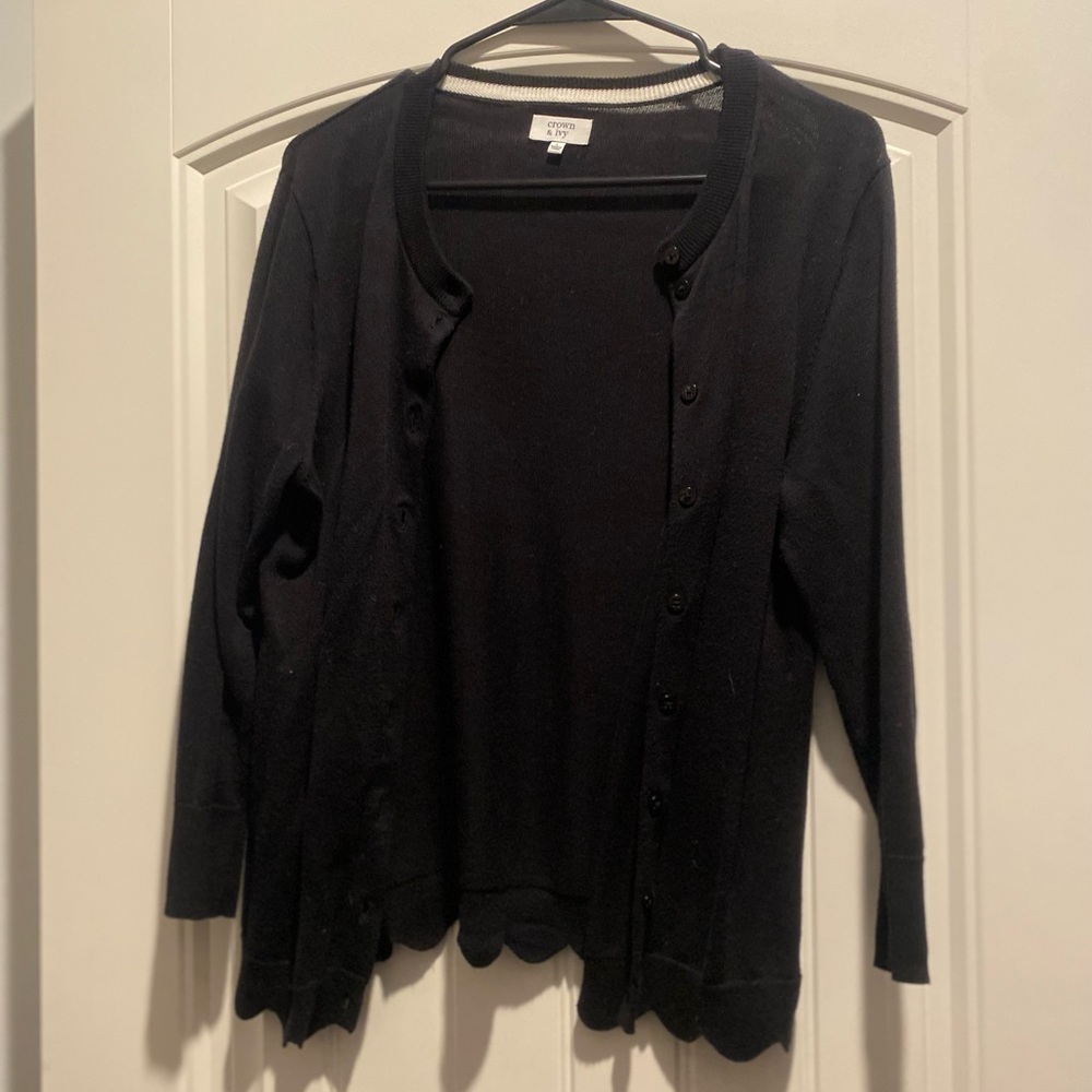 Crown and Ivy Cardigan